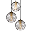 Vue rapprochée du Lustre Eusebius à 3 lampes en métal noir laitoné et verre fumé, parfait pour une décoration intérieure raffinée.