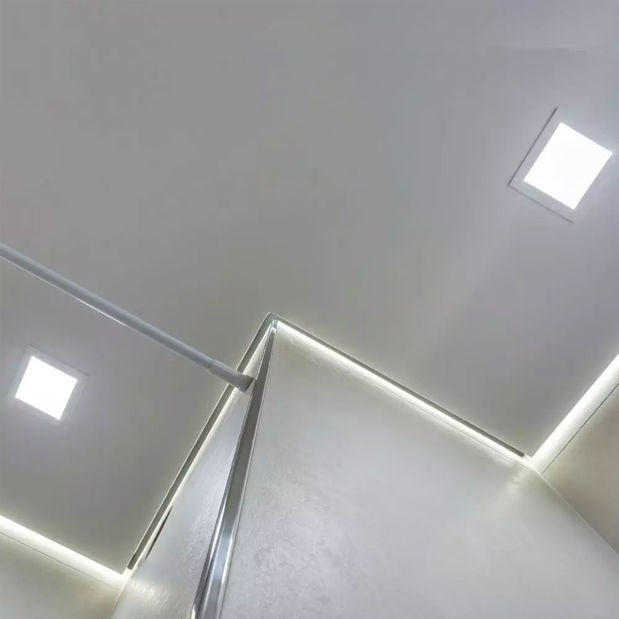 Panneau LED 18W Premium Carré Lumière Jaune 22.5x22.5 cm