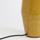 Base de lampe à poser Isidoro en céramique ocre jaune avec finition lisse et brillante. Dakar, Sénègal