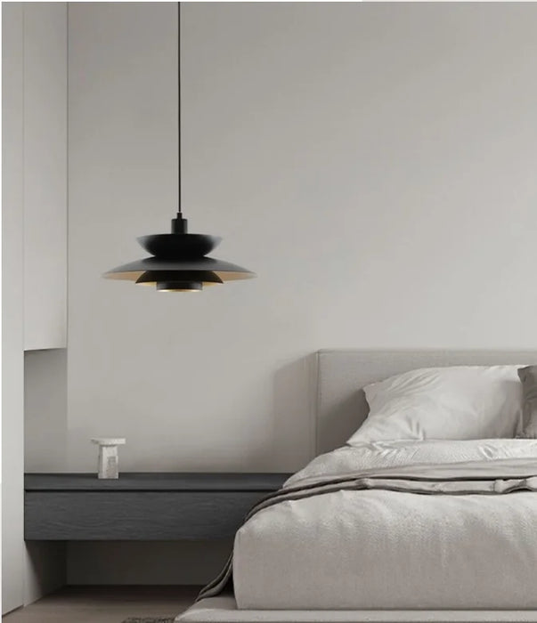 Suspension Astrée en métal noir dorée multi-abat-jour Ø38