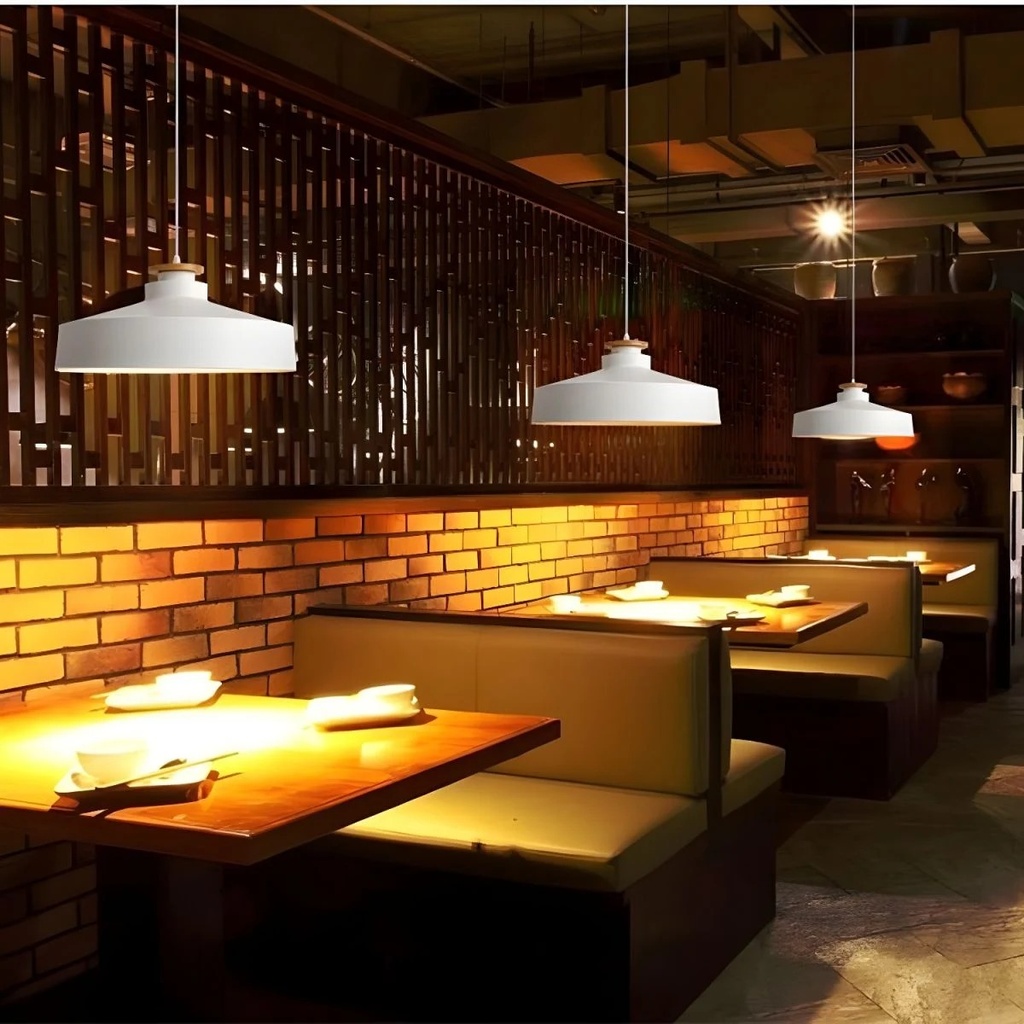 Suspension metio en métal blanc doré