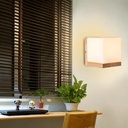 Applique murale frosted vintage en bois et verre cube H14