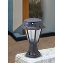 Lampadaire LED solaire moderne Rosetta Minilot en résine noire avec détecteur de mouvement 280 lm IP55 Dakar, Sénégal
