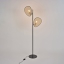 Lampadaire Naytto allumé, ambiance chaleureuse et éclairage naturel, Dakar, Sénégal